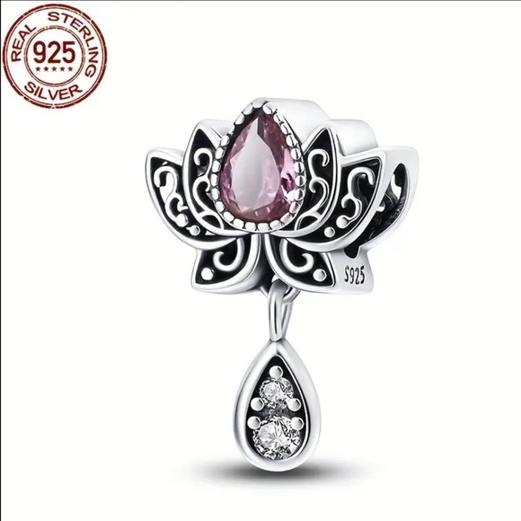 Women’s 925 Sterling Silver Lotus Charm/Pendant - NWT - Picture 6 of 6